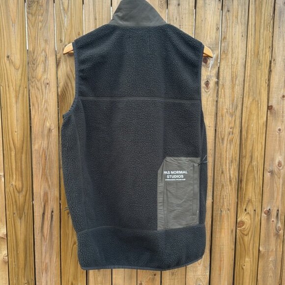 Pas normal studios Men's Black Fleece Vest - Picture 6 of 7